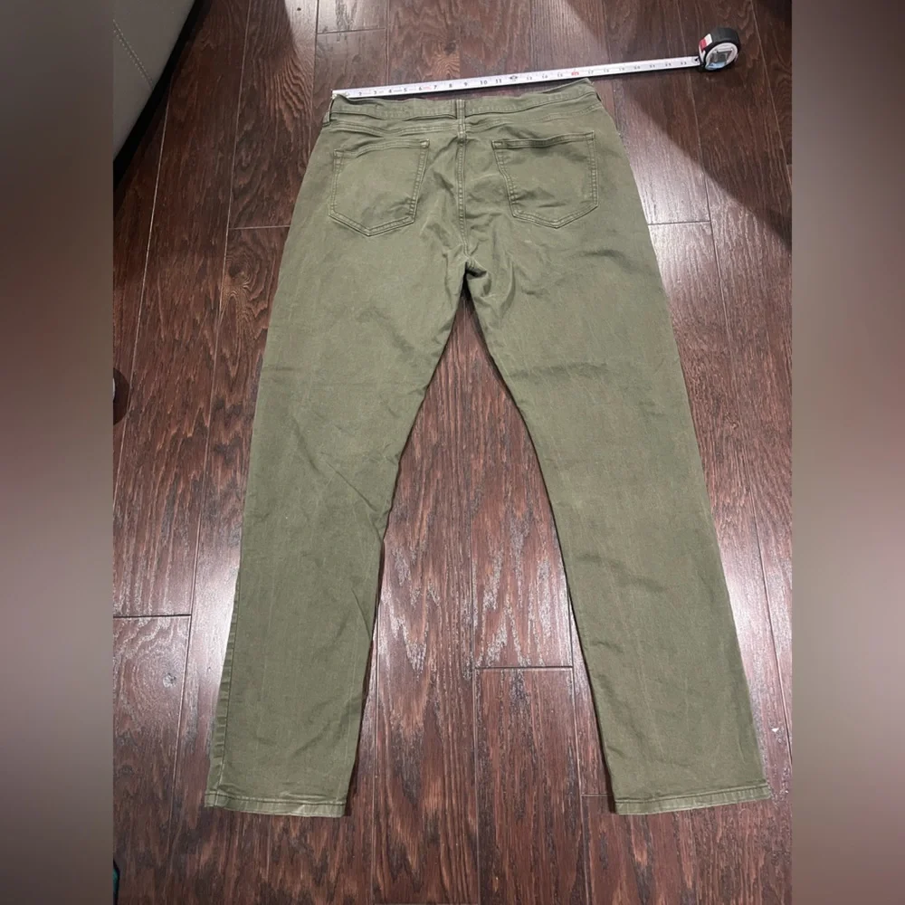 Flint and Tinder Men 36x32 Olive Green Slim Fit Trousers